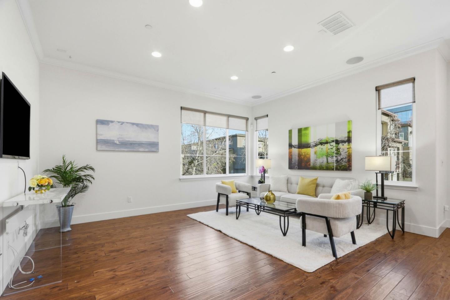 Photo #4: ML82037618 Listing: Photo #4