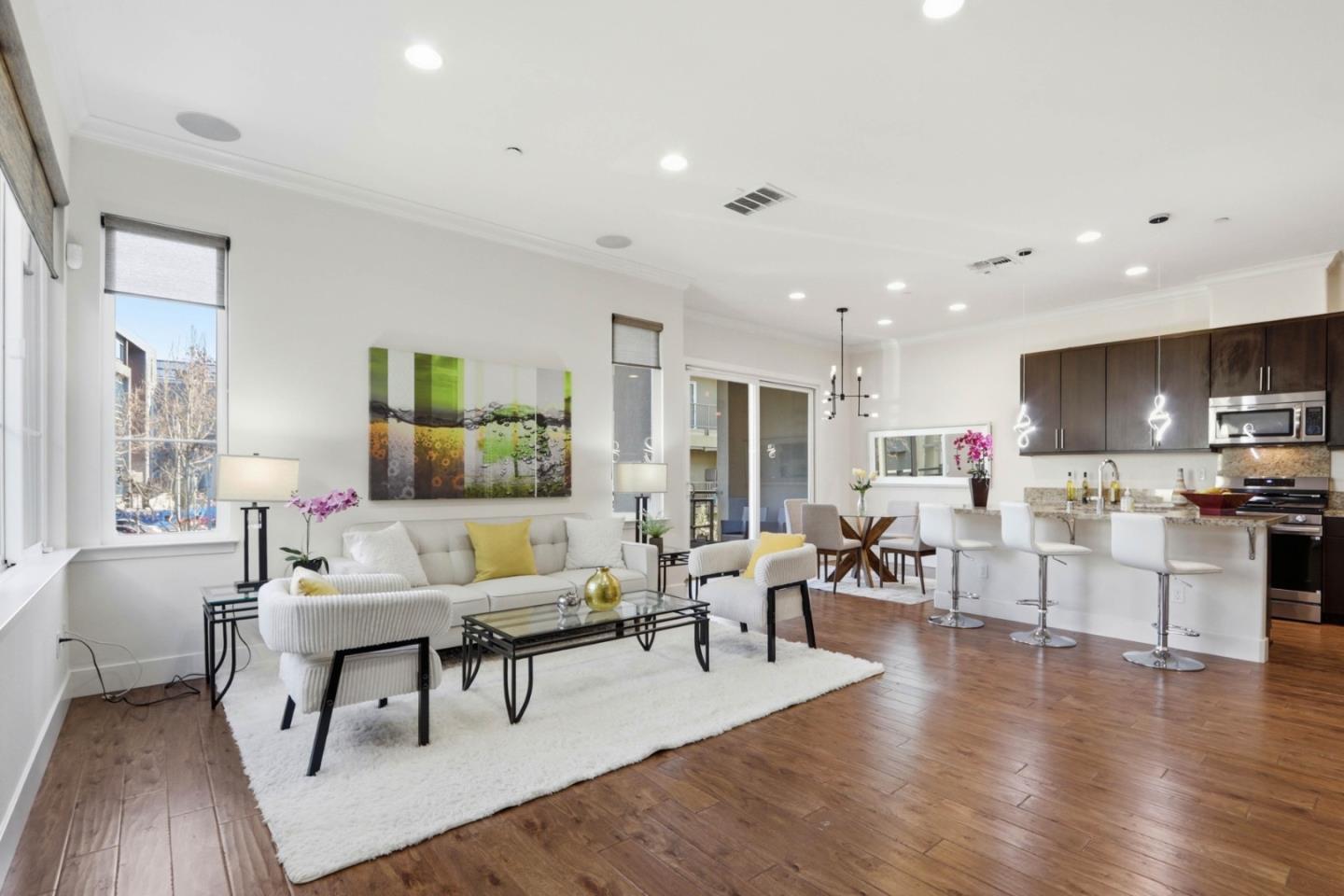 Detail Gallery Image 6 of 42 For 289 Odyssey Ln, Milpitas,  CA 95035 - 3 Beds | 3/1 Baths