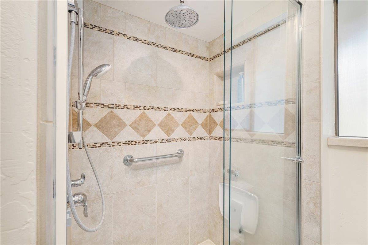 Detail Gallery Image 29 of 76 For 24854 Skyland Rd, Los Gatos,  CA 95033 - 3 Beds | 2 Baths