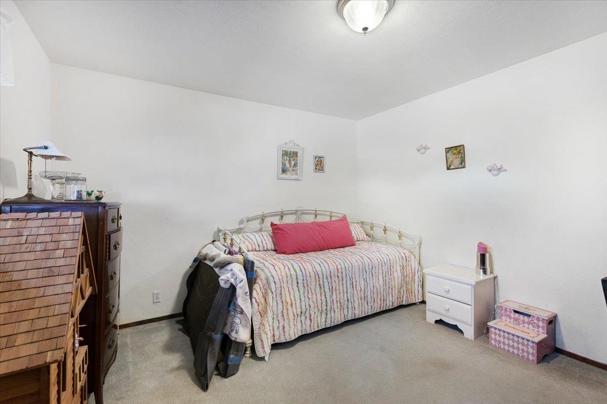 Detail Gallery Image 32 of 76 For 24854 Skyland Rd, Los Gatos,  CA 95033 - 3 Beds | 2 Baths