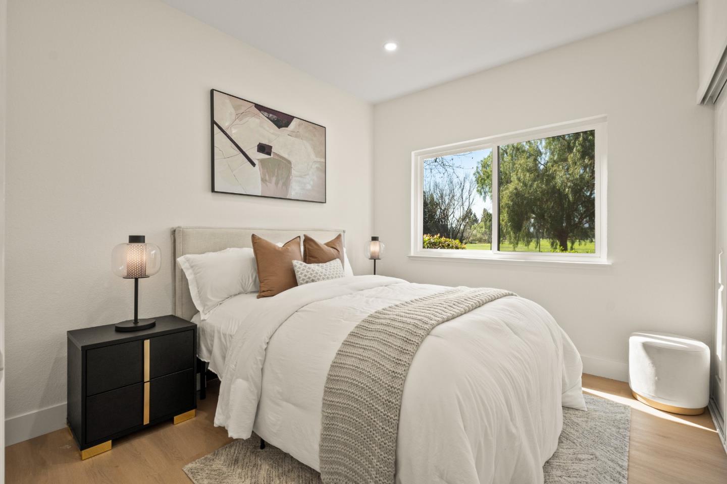 Detail Gallery Image 14 of 30 For 1302 Fairway Entrance Dr, San Jose,  CA 95131 - 2 Beds | 2 Baths