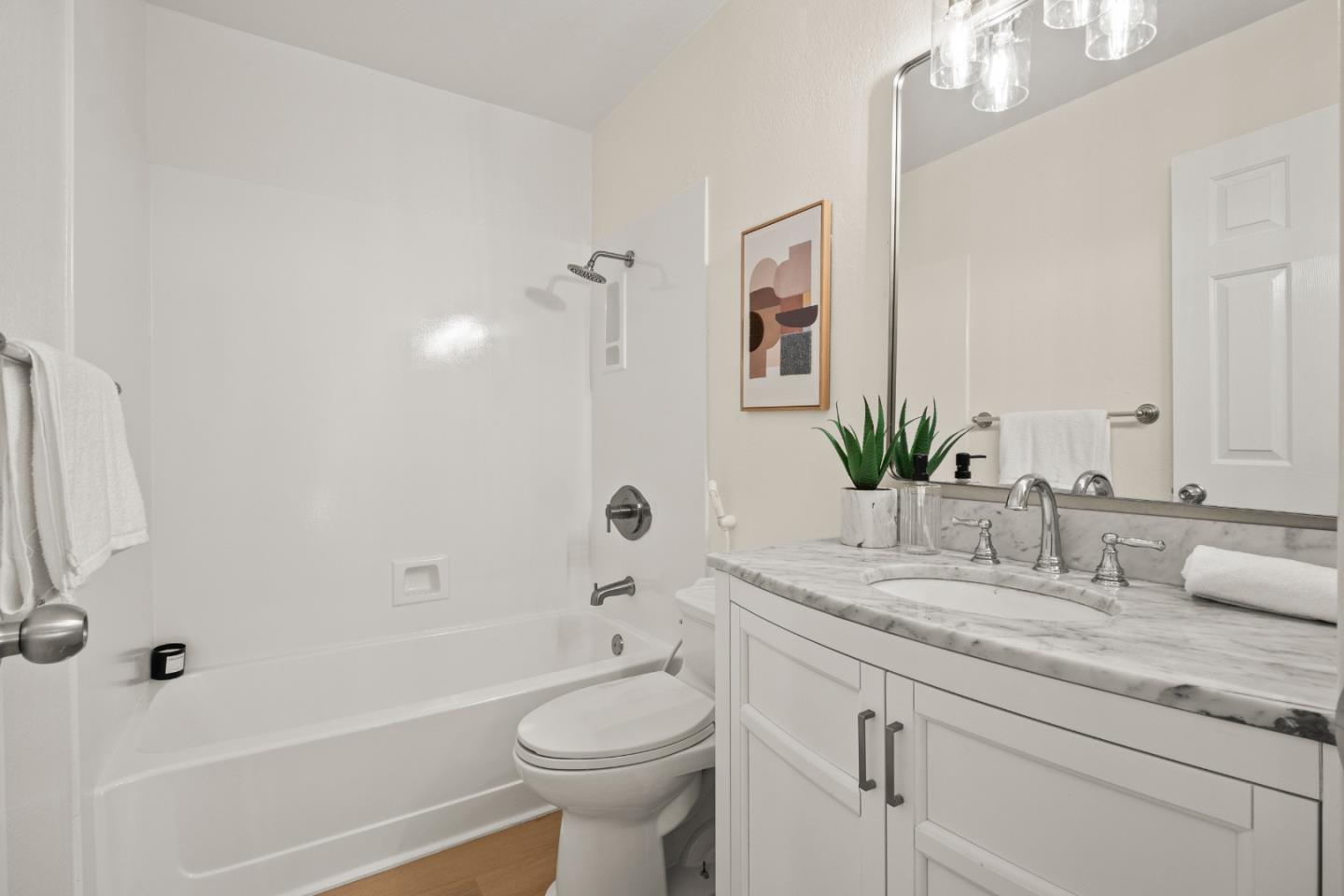 Detail Gallery Image 15 of 30 For 1302 Fairway Entrance Dr, San Jose,  CA 95131 - 2 Beds | 2 Baths