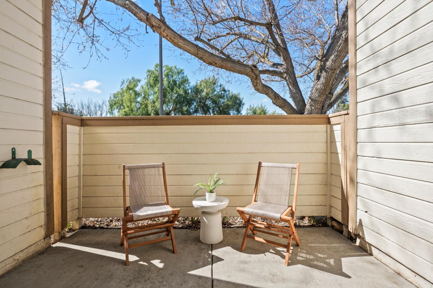 Detail Gallery Image 16 of 30 For 1302 Fairway Entrance Dr, San Jose,  CA 95131 - 2 Beds | 2 Baths