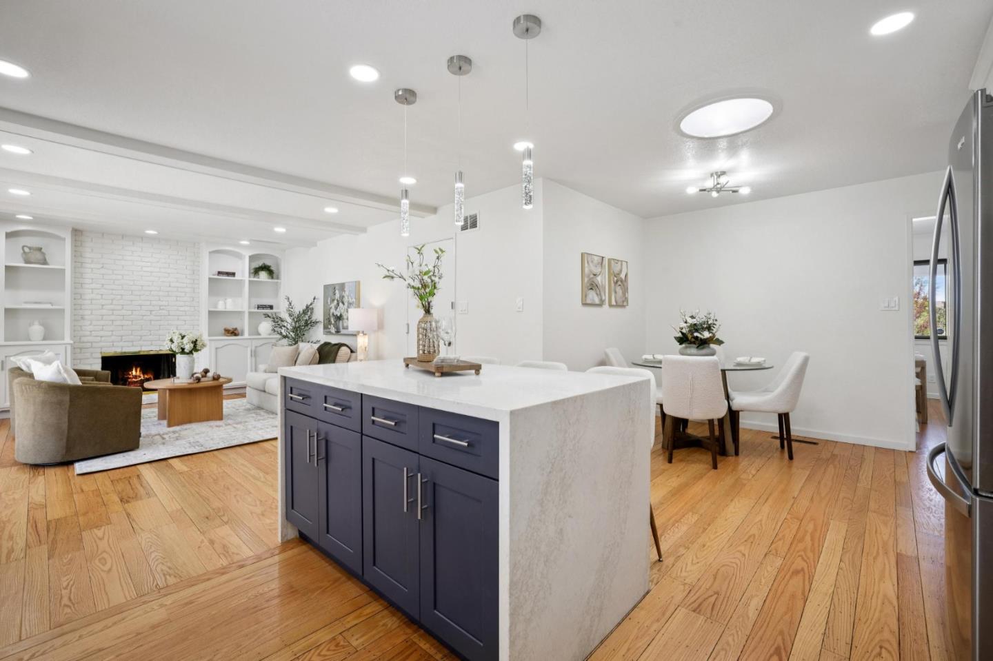 Detail Gallery Image 21 of 50 For 1683 Escalante Way, Burlingame,  CA 94010 - 4 Beds | 2 Baths