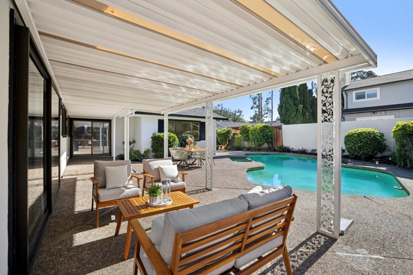 Detail Gallery Image 39 of 50 For 1683 Escalante Way, Burlingame,  CA 94010 - 4 Beds | 2 Baths