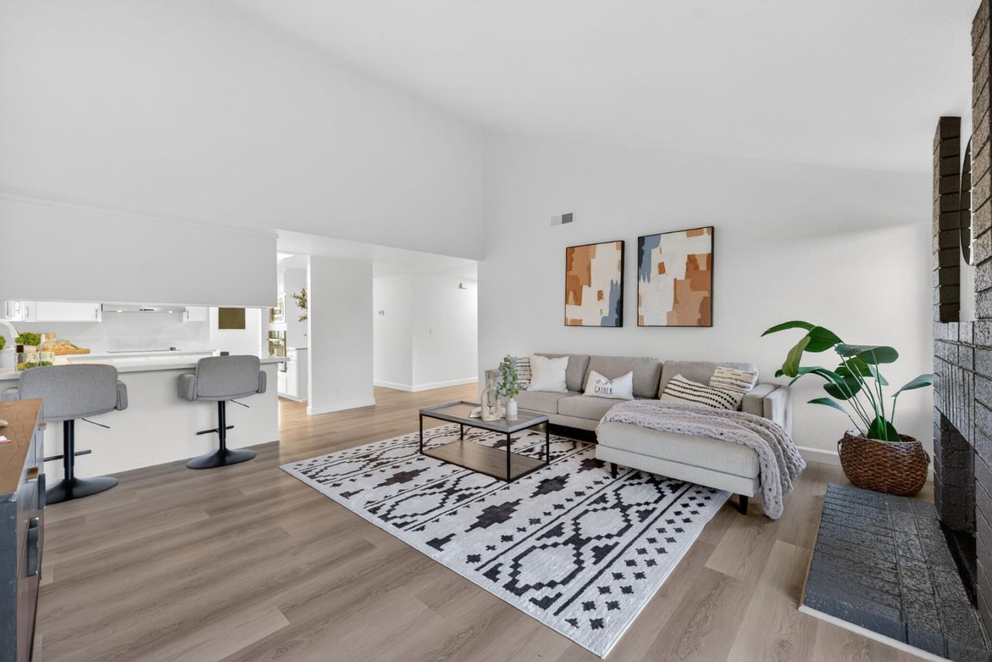 Detail Gallery Image 11 of 35 For 4101 Ashbrook Cir, San Jose,  CA 95124 - 4 Beds | 2 Baths