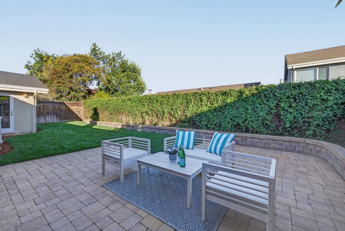 Detail Gallery Image 29 of 35 For 4101 Ashbrook Cir, San Jose,  CA 95124 - 4 Beds | 2 Baths