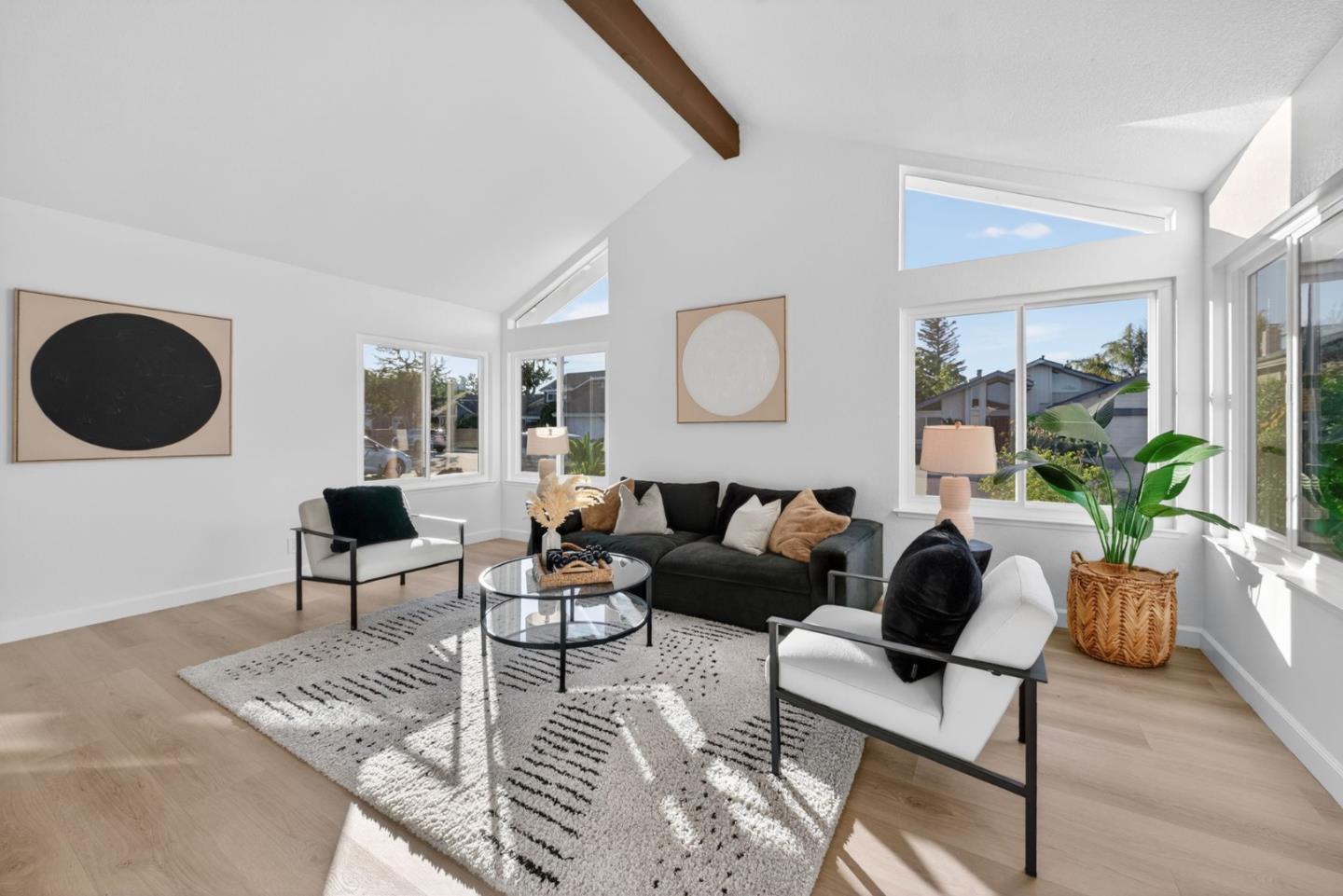 Detail Gallery Image 8 of 35 For 4101 Ashbrook Cir, San Jose,  CA 95124 - 4 Beds | 2 Baths