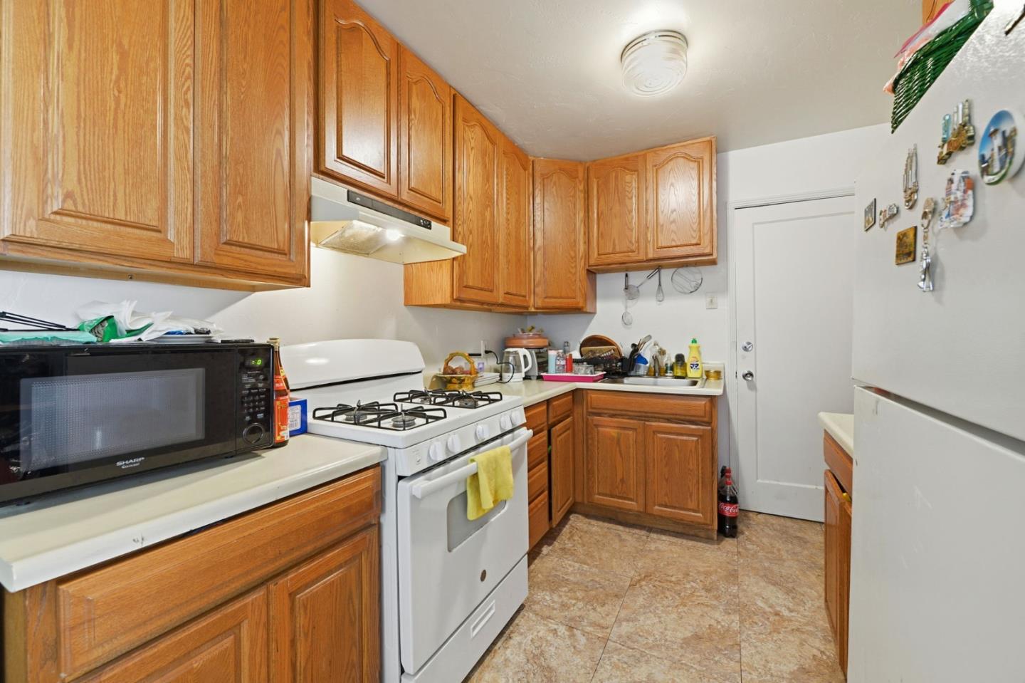 Detail Gallery Image 8 of 61 For 840 El Camino Real, Millbrae,  CA 94030 - – Beds | – Baths