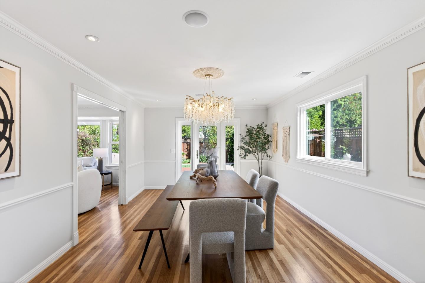 Detail Gallery Image 11 of 60 For 1452 La Crosse Dr, Sunnyvale,  CA 94087 - 4 Beds | 2 Baths