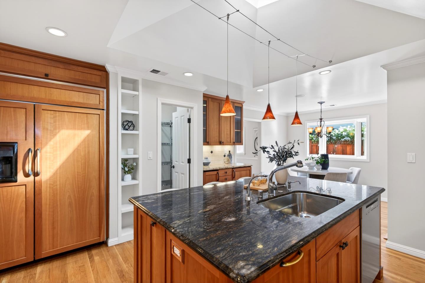 Detail Gallery Image 17 of 60 For 1452 La Crosse Dr, Sunnyvale,  CA 94087 - 4 Beds | 2 Baths