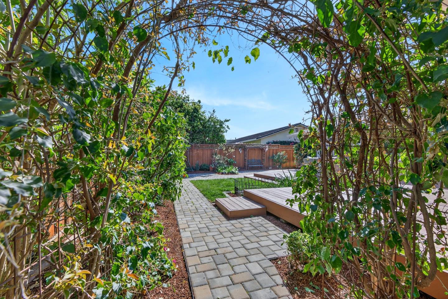 Detail Gallery Image 48 of 60 For 1452 La Crosse Dr, Sunnyvale,  CA 94087 - 4 Beds | 2 Baths