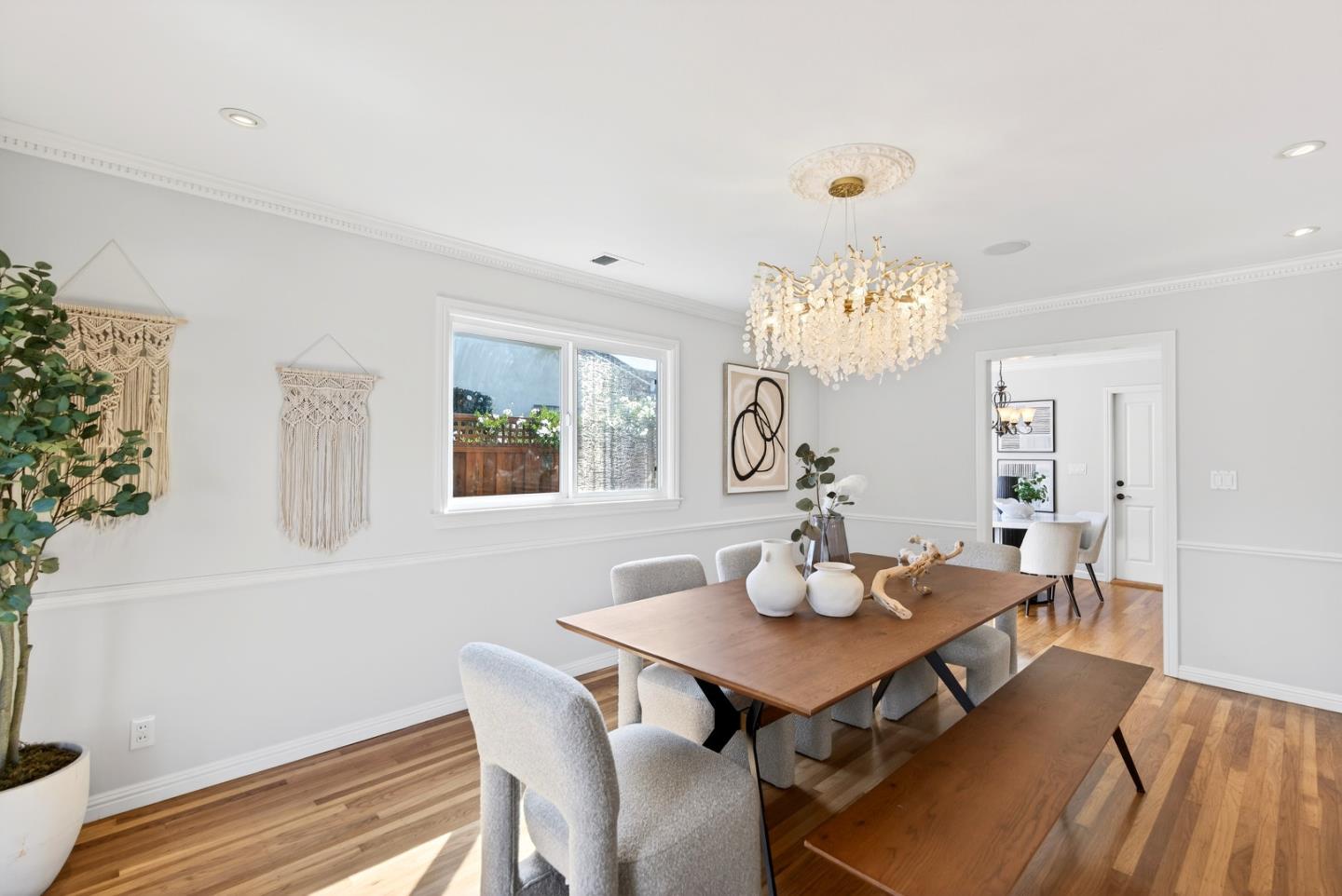 Detail Gallery Image 8 of 60 For 1452 La Crosse Dr, Sunnyvale,  CA 94087 - 4 Beds | 2 Baths