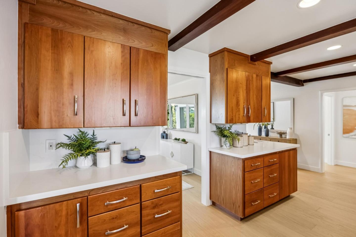 Detail Gallery Image 15 of 51 For 14 Kenmar, Burlingame,  CA 94010 - 3 Beds | 3 Baths