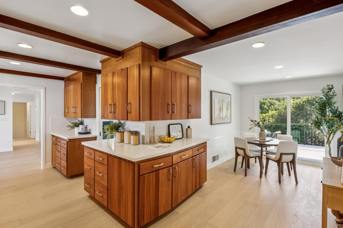 Detail Gallery Image 16 of 51 For 14 Kenmar, Burlingame,  CA 94010 - 3 Beds | 3 Baths