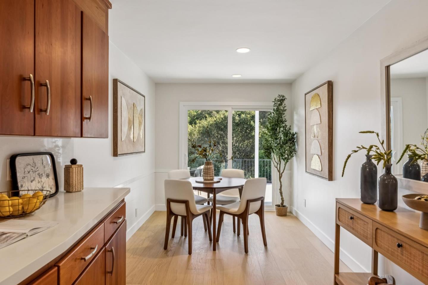 Detail Gallery Image 17 of 51 For 14 Kenmar, Burlingame,  CA 94010 - 3 Beds | 3 Baths