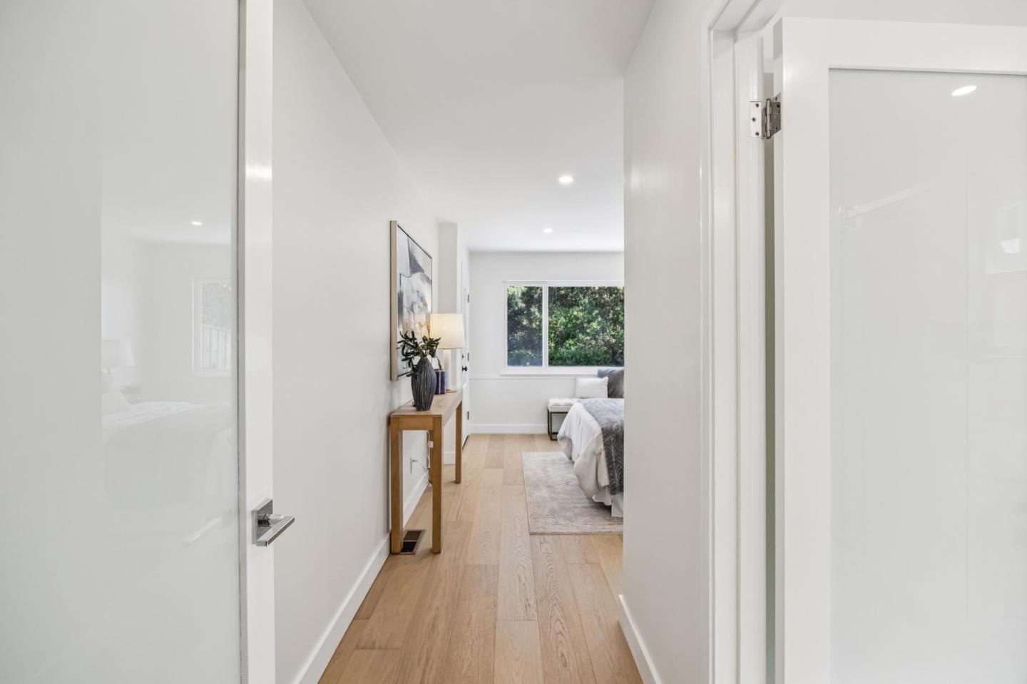 Detail Gallery Image 18 of 51 For 14 Kenmar, Burlingame,  CA 94010 - 3 Beds | 3 Baths