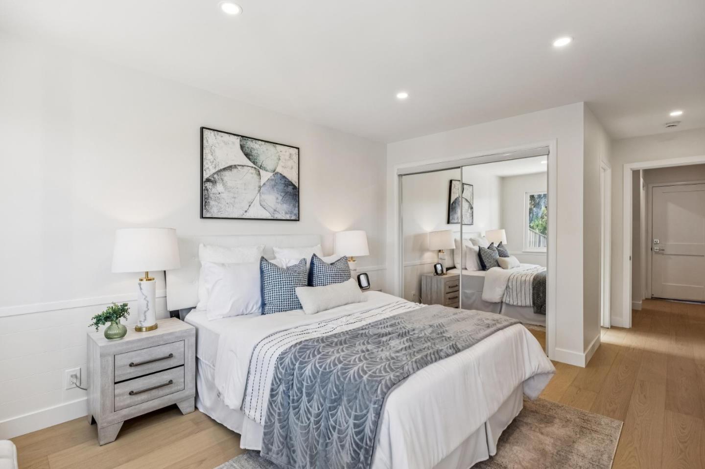 Detail Gallery Image 20 of 51 For 14 Kenmar, Burlingame,  CA 94010 - 3 Beds | 3 Baths