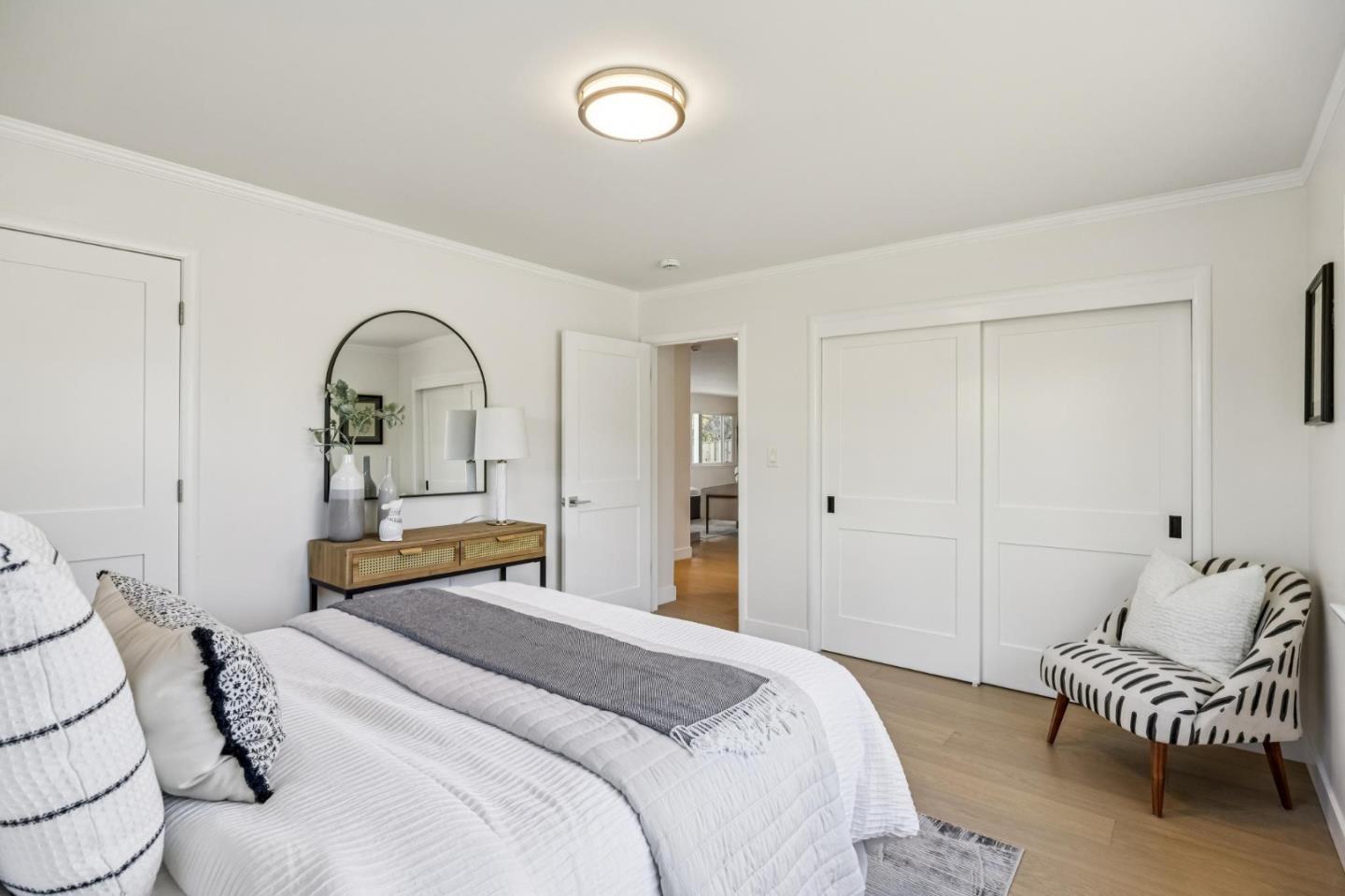 Detail Gallery Image 29 of 51 For 14 Kenmar, Burlingame,  CA 94010 - 3 Beds | 3 Baths