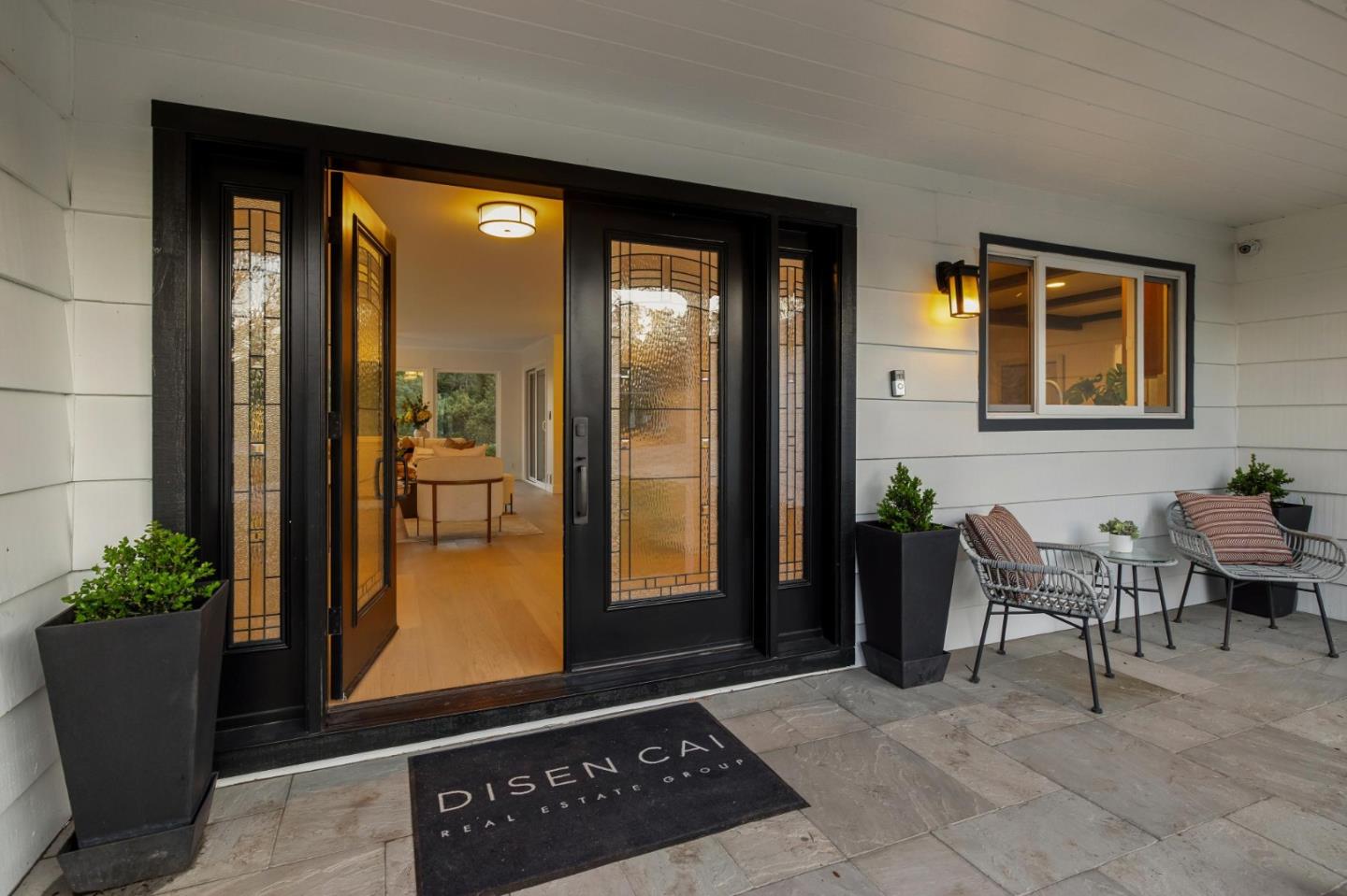 Detail Gallery Image 4 of 51 For 14 Kenmar, Burlingame,  CA 94010 - 3 Beds | 3 Baths