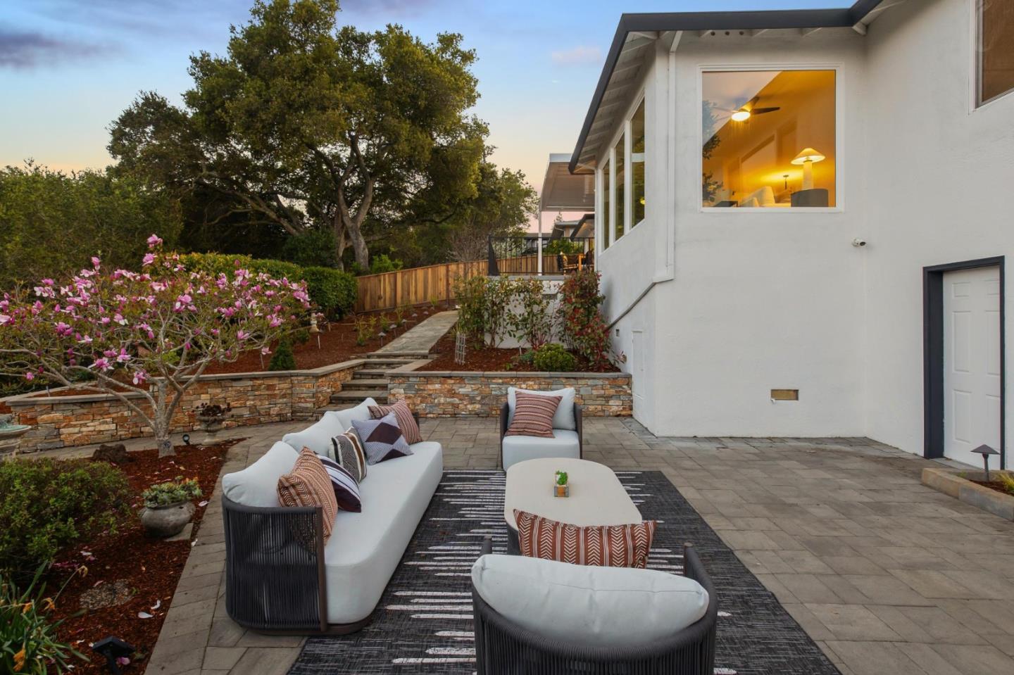 Detail Gallery Image 49 of 51 For 14 Kenmar, Burlingame,  CA 94010 - 3 Beds | 3 Baths