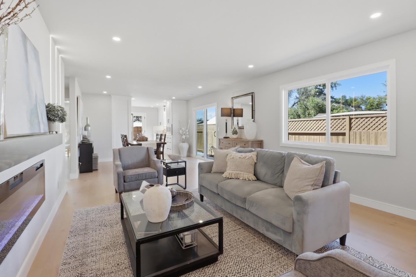 Detail Gallery Image 3 of 36 For 473 N 19th St, San Jose,  CA 95112 - 3 Beds | 2 Baths