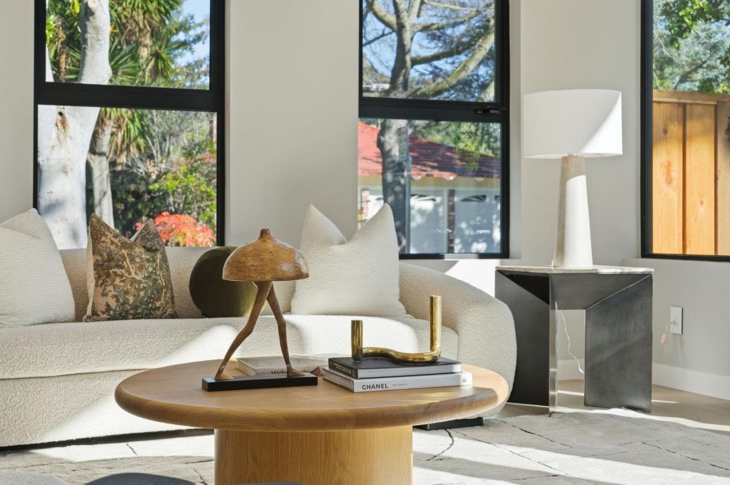 Detail Gallery Image 43 of 49 For 90 Crescent Dr, Palo Alto,  CA 94301 - 5 Beds | 5/2 Baths