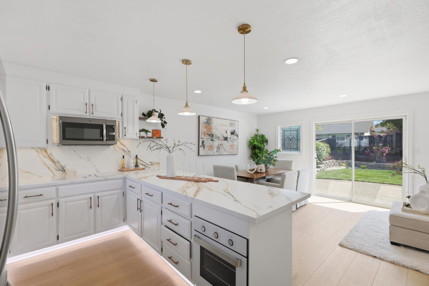 Detail Gallery Image 12 of 56 For 1574 Guadalajara Dr, San Jose,  CA 95120 - 4 Beds | 2 Baths