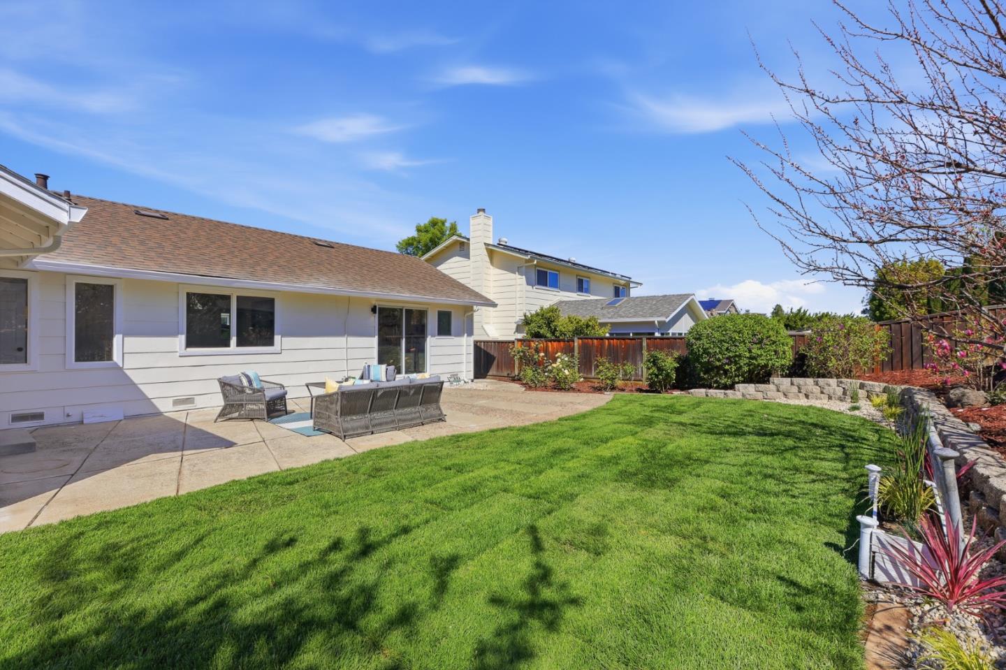 Detail Gallery Image 40 of 56 For 1574 Guadalajara Dr, San Jose,  CA 95120 - 4 Beds | 2 Baths