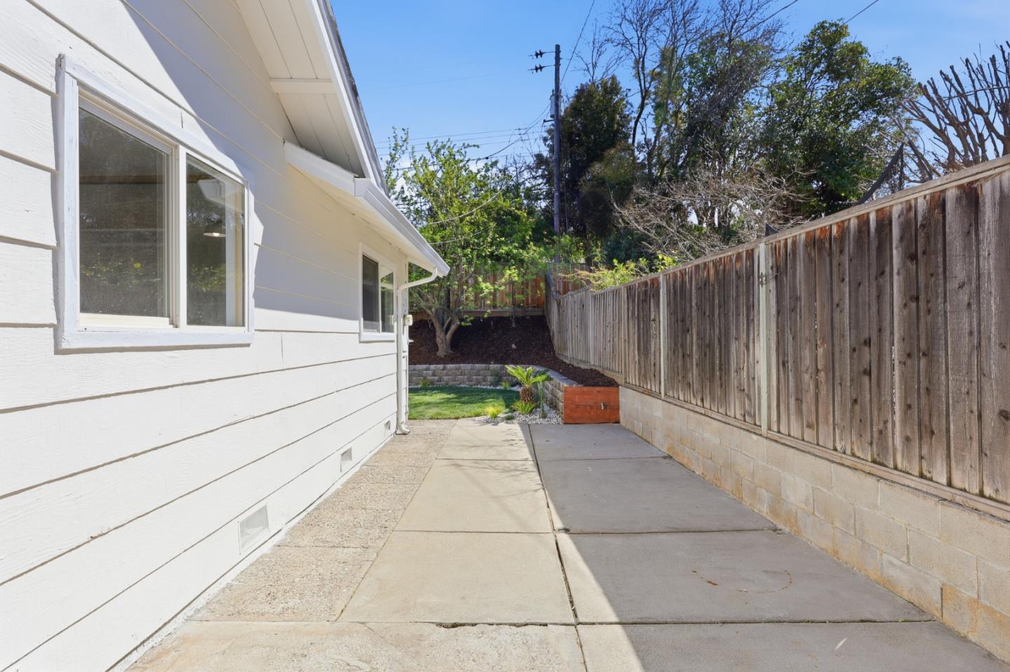 Detail Gallery Image 42 of 56 For 1574 Guadalajara Dr, San Jose,  CA 95120 - 4 Beds | 2 Baths