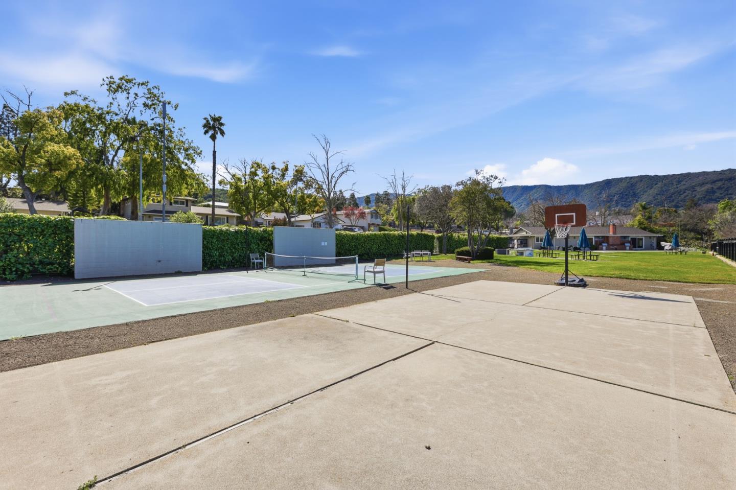 Detail Gallery Image 52 of 56 For 1574 Guadalajara Dr, San Jose,  CA 95120 - 4 Beds | 2 Baths