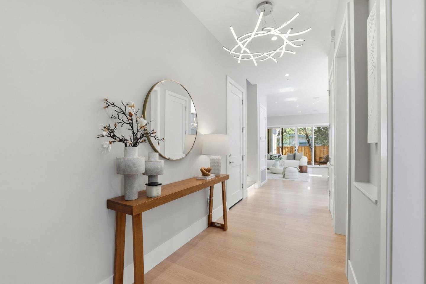 10536 Tantau Avenue, Cupertino, CA, 95014