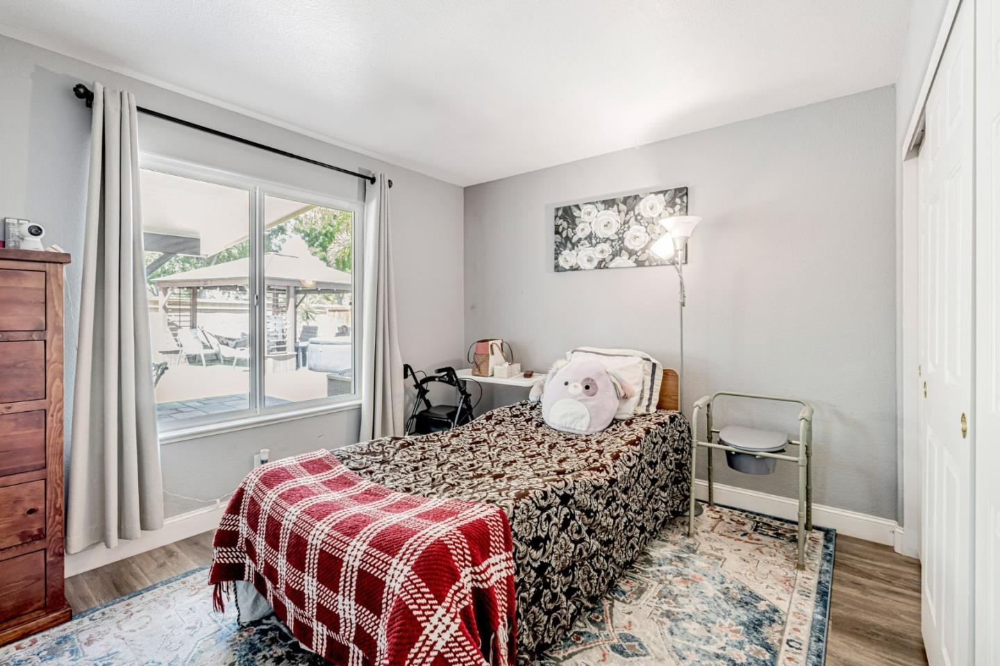 Detail Gallery Image 12 of 26 For 615 Heron Dr, Los Banos,  CA 93635 - 5 Beds | 3 Baths