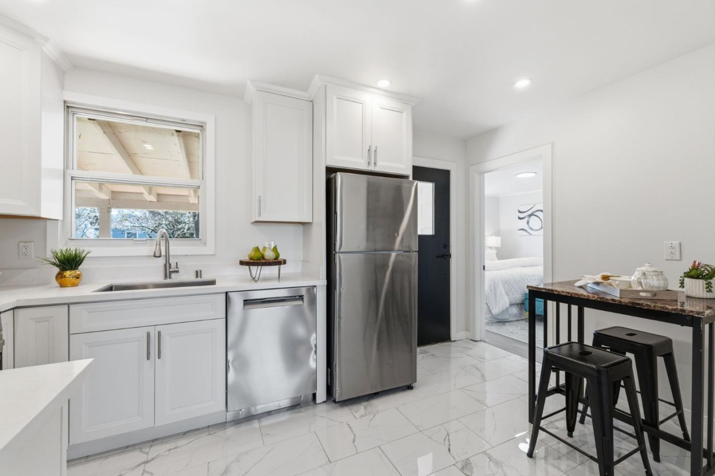 Detail Gallery Image 30 of 45 For 741 5th Ave, San Bruno,  CA 94066 - 3 Beds | 1 Baths