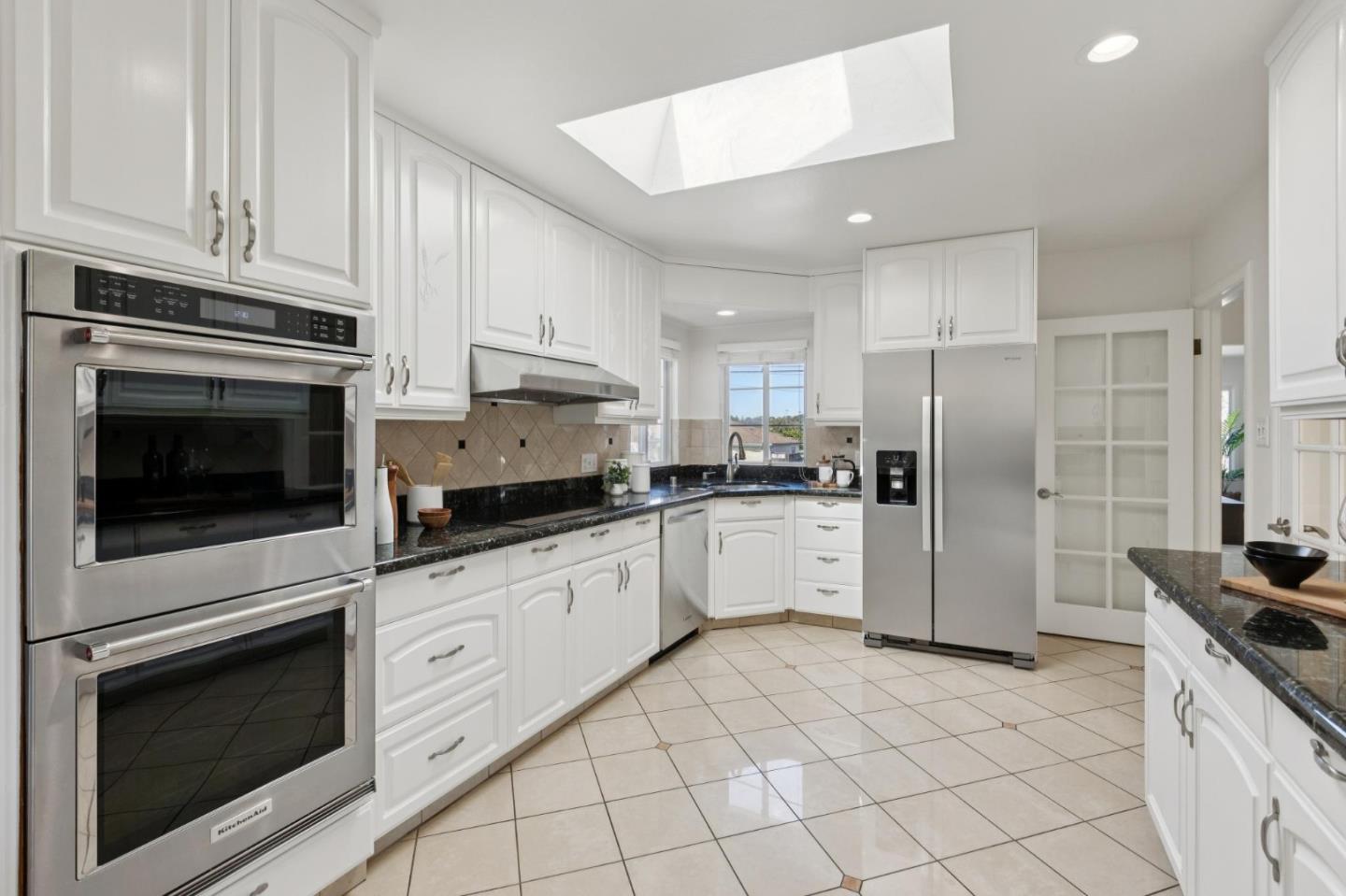 Detail Gallery Image 20 of 83 For 417 36th Ave, San Mateo,  CA 94403 - 3 Beds | 2/1 Baths