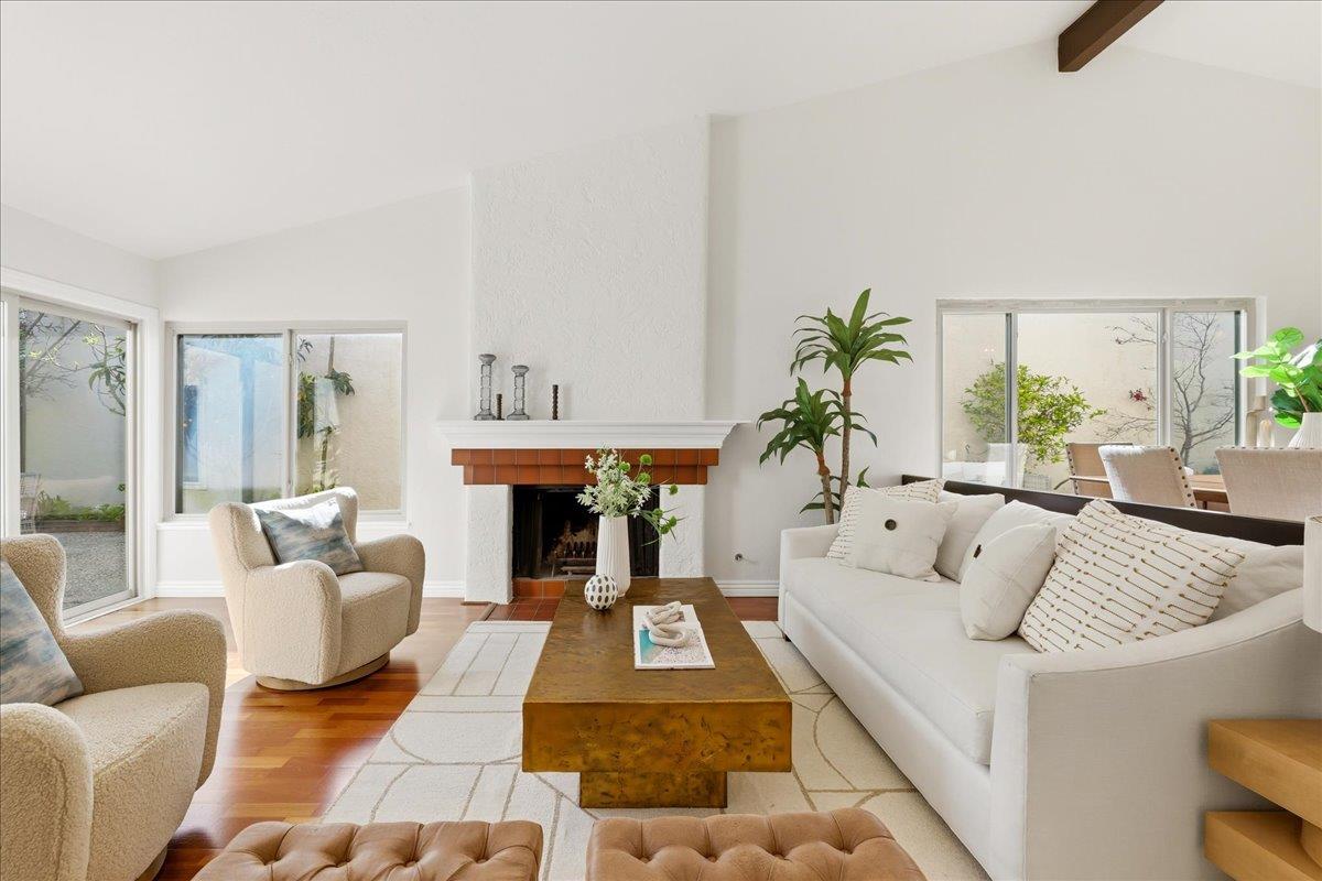 Detail Gallery Image 11 of 72 For 32 Lido Cir, Redwood City,  CA 94065 - 2 Beds | 2 Baths