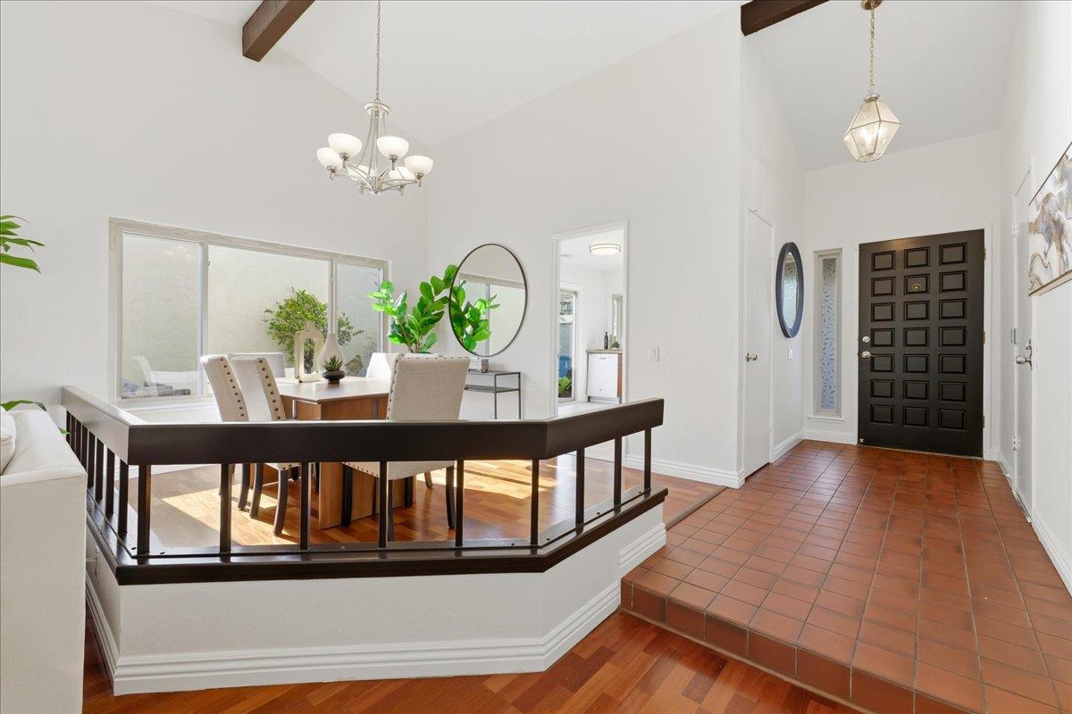 Detail Gallery Image 15 of 72 For 32 Lido Cir, Redwood City,  CA 94065 - 2 Beds | 2 Baths