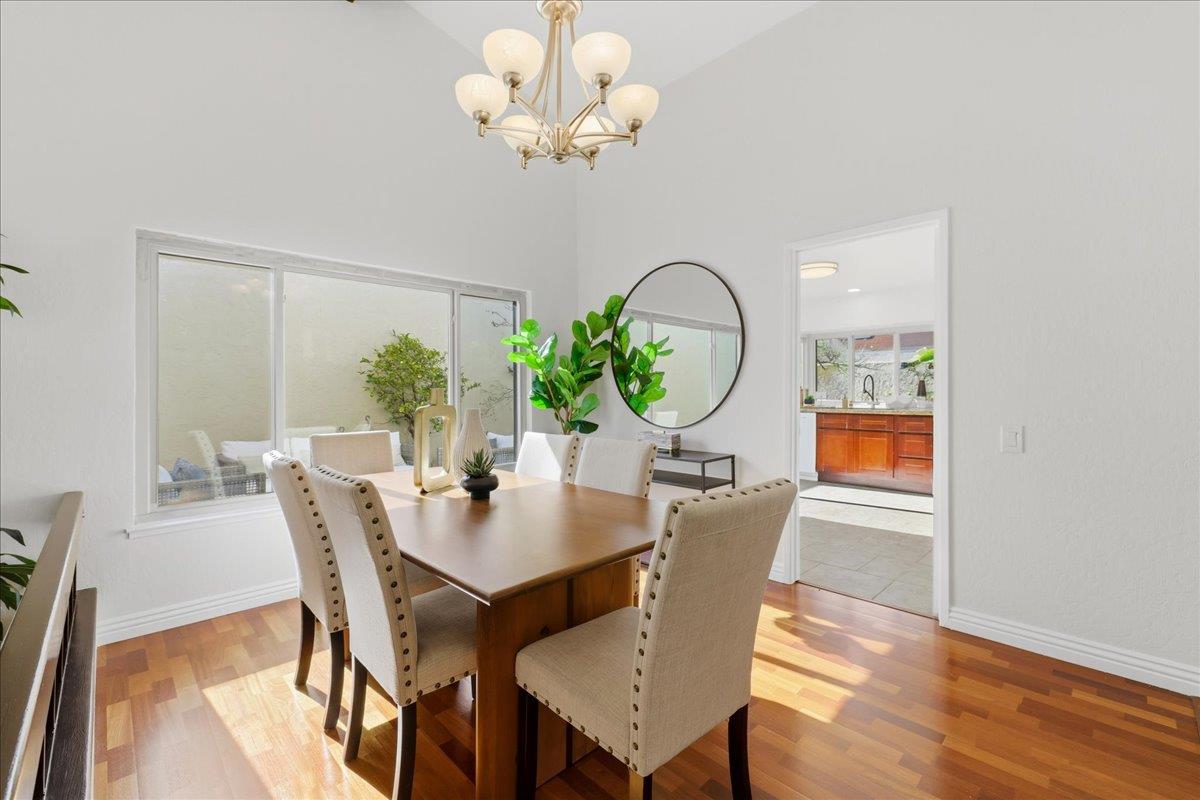 Detail Gallery Image 16 of 72 For 32 Lido Cir, Redwood City,  CA 94065 - 2 Beds | 2 Baths