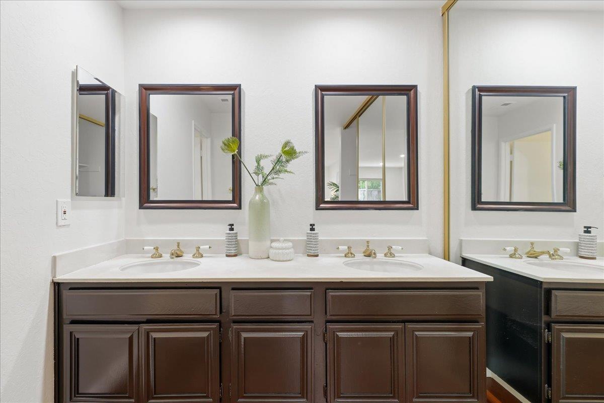 Detail Gallery Image 36 of 72 For 32 Lido Cir, Redwood City,  CA 94065 - 2 Beds | 2 Baths