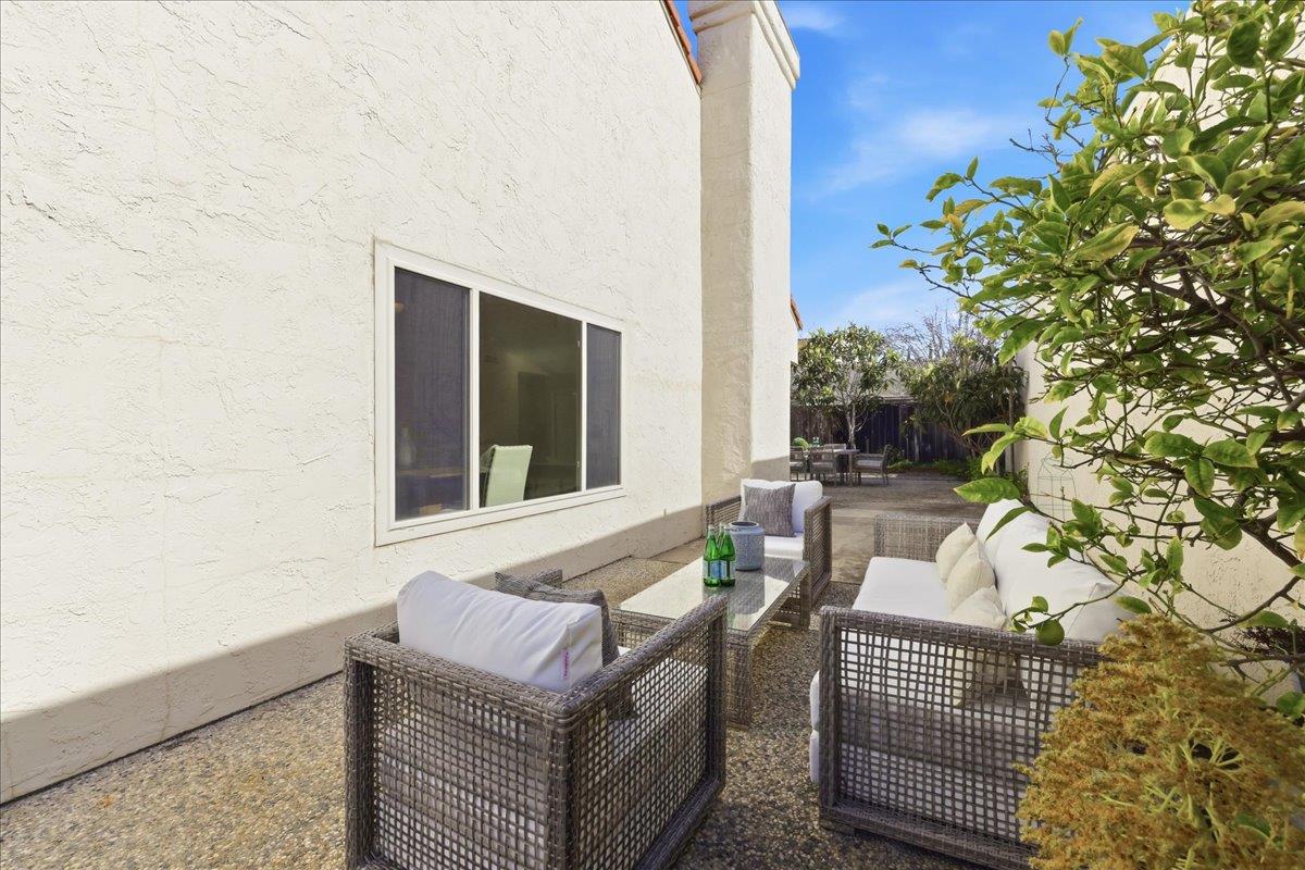 Detail Gallery Image 54 of 72 For 32 Lido Cir, Redwood City,  CA 94065 - 2 Beds | 2 Baths