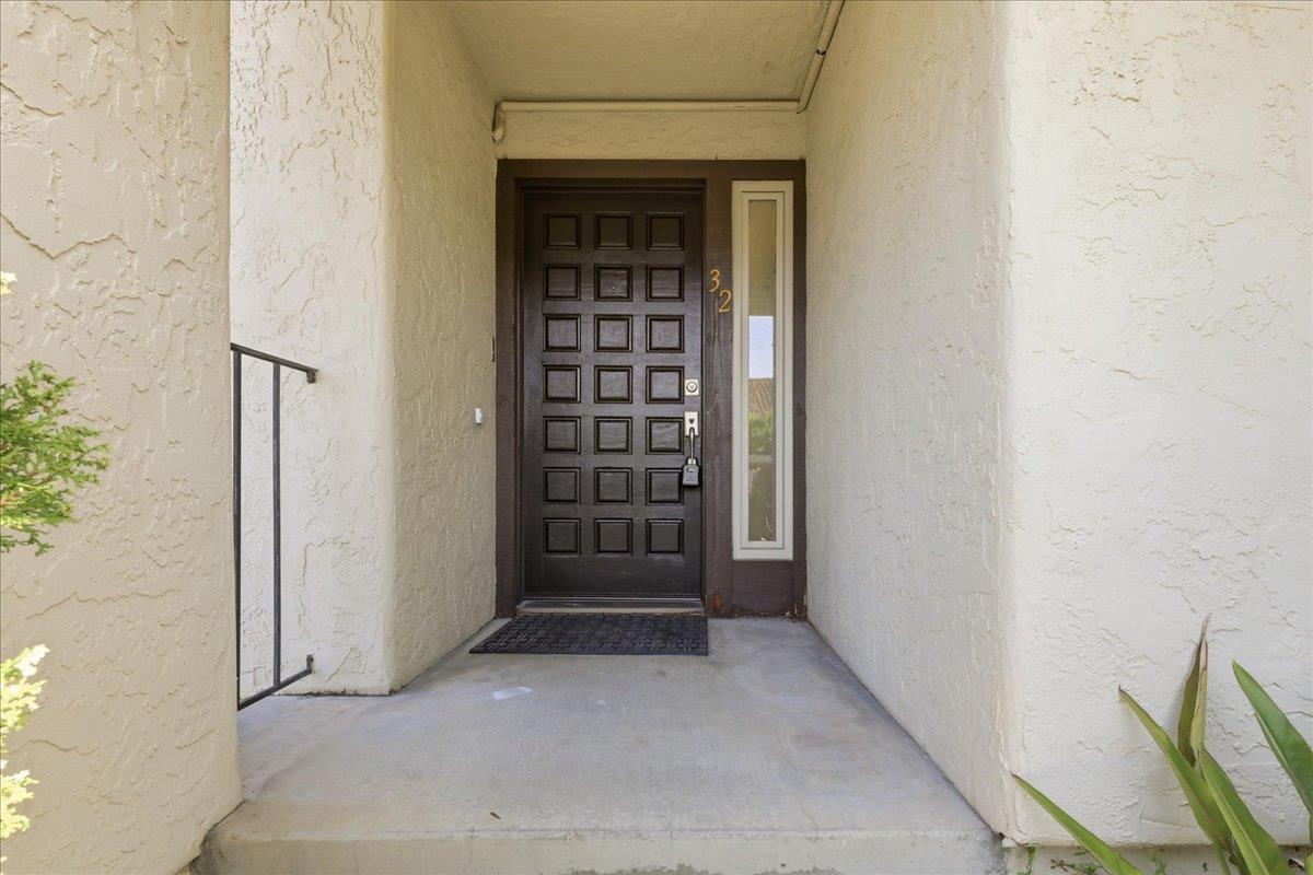 Detail Gallery Image 56 of 72 For 32 Lido Cir, Redwood City,  CA 94065 - 2 Beds | 2 Baths