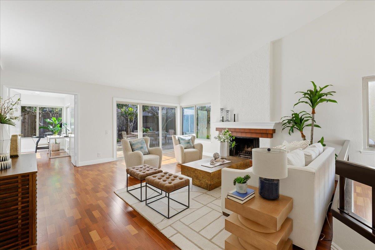 Detail Gallery Image 7 of 72 For 32 Lido Cir, Redwood City,  CA 94065 - 2 Beds | 2 Baths