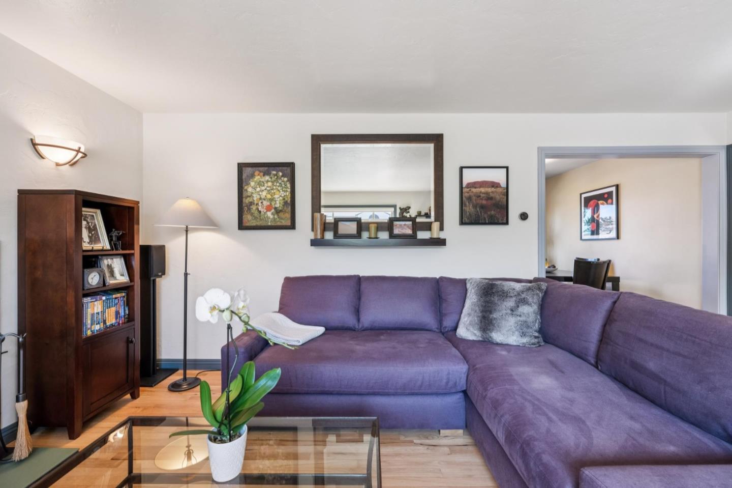 Detail Gallery Image 8 of 46 For 217 Edinburgh Ave, Monterey,  CA 93940 - 2 Beds | 1 Baths