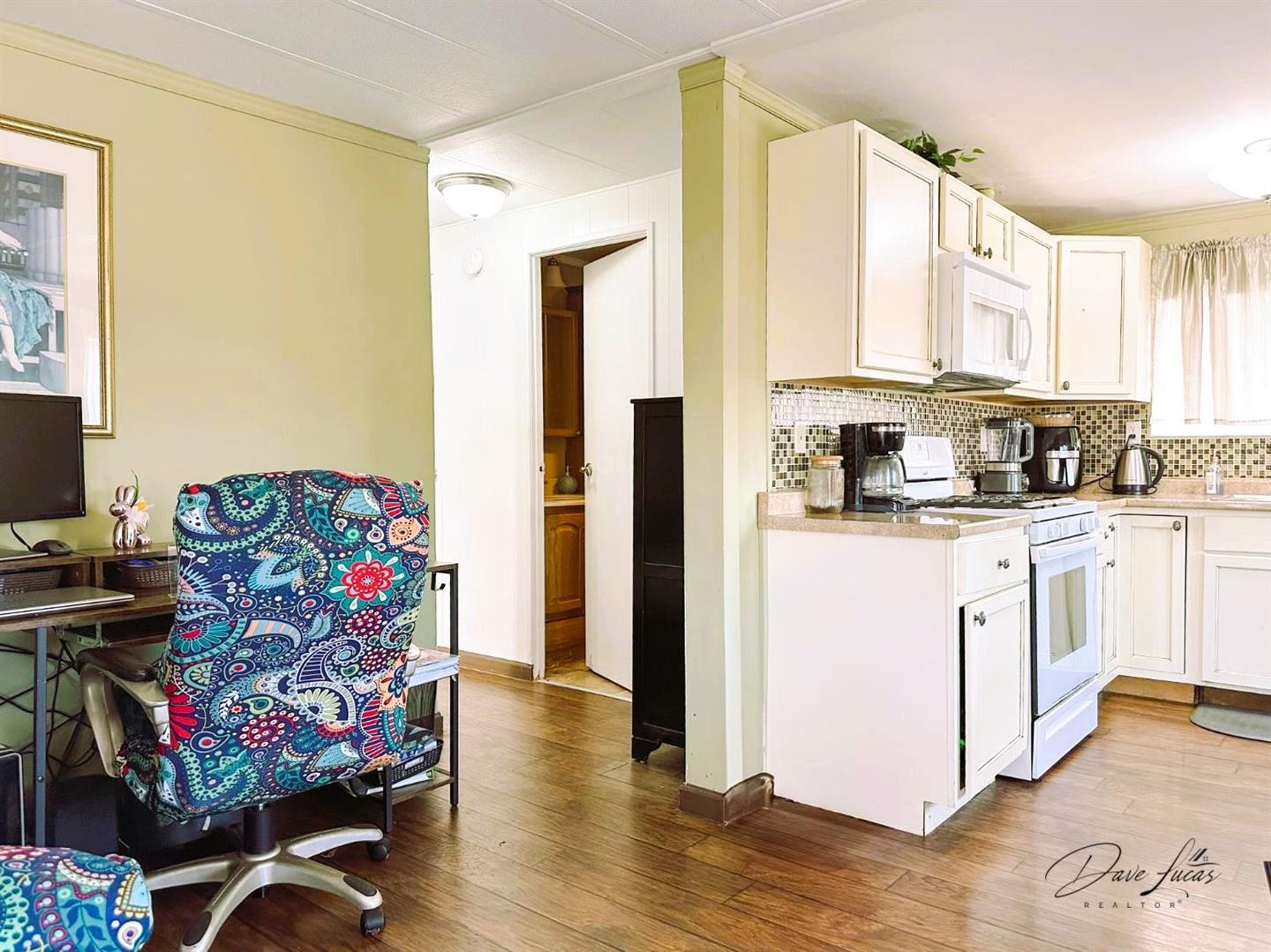 Detail Gallery Image 13 of 19 For 1146 Birch Ave #19,  Seaside,  CA 93955 - 2 Beds | 1/1 Baths