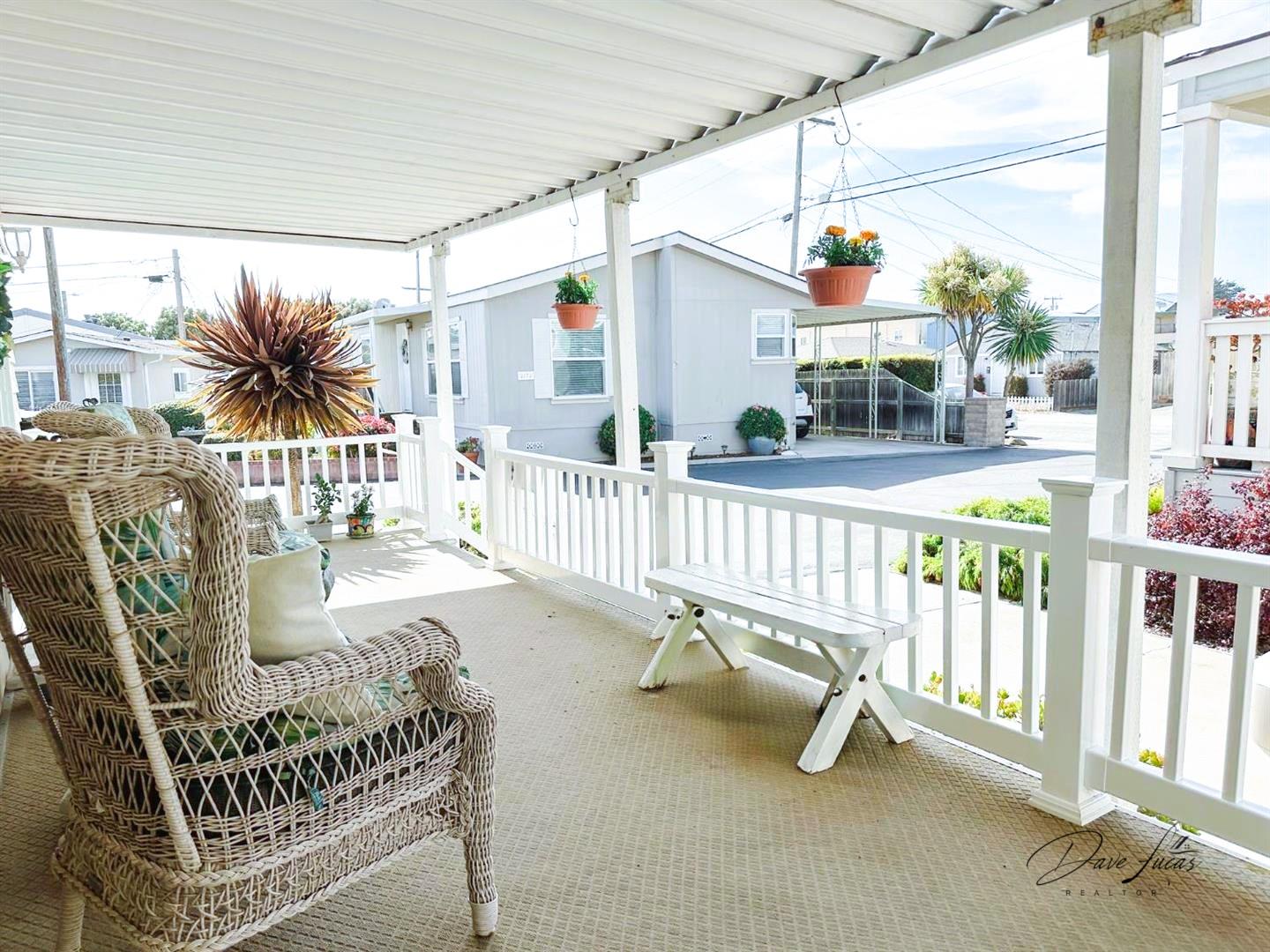 Detail Gallery Image 5 of 19 For 1146 Birch Ave #19,  Seaside,  CA 93955 - 2 Beds | 1/1 Baths