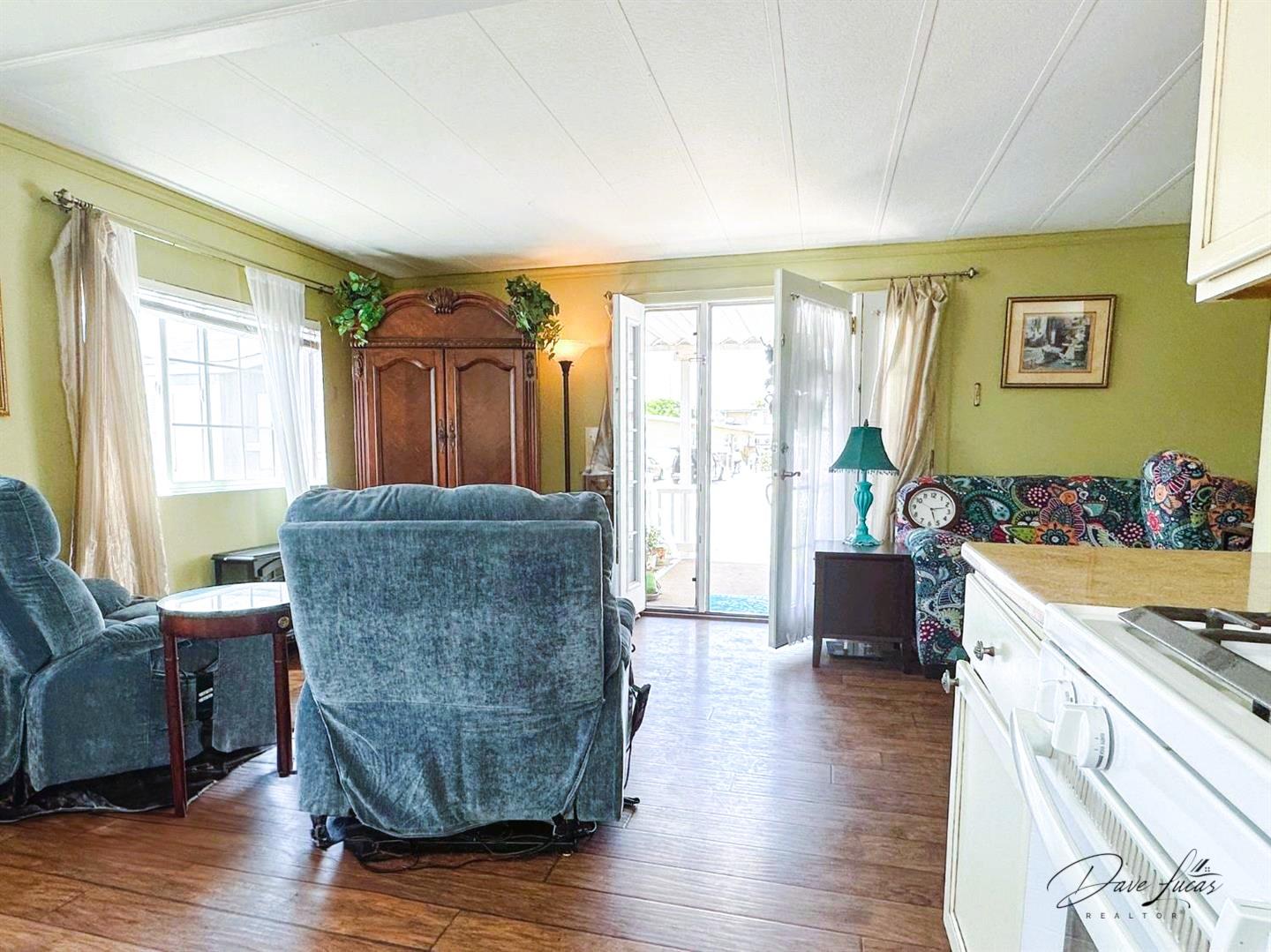 Detail Gallery Image 7 of 19 For 1146 Birch Ave #19,  Seaside,  CA 93955 - 2 Beds | 1/1 Baths