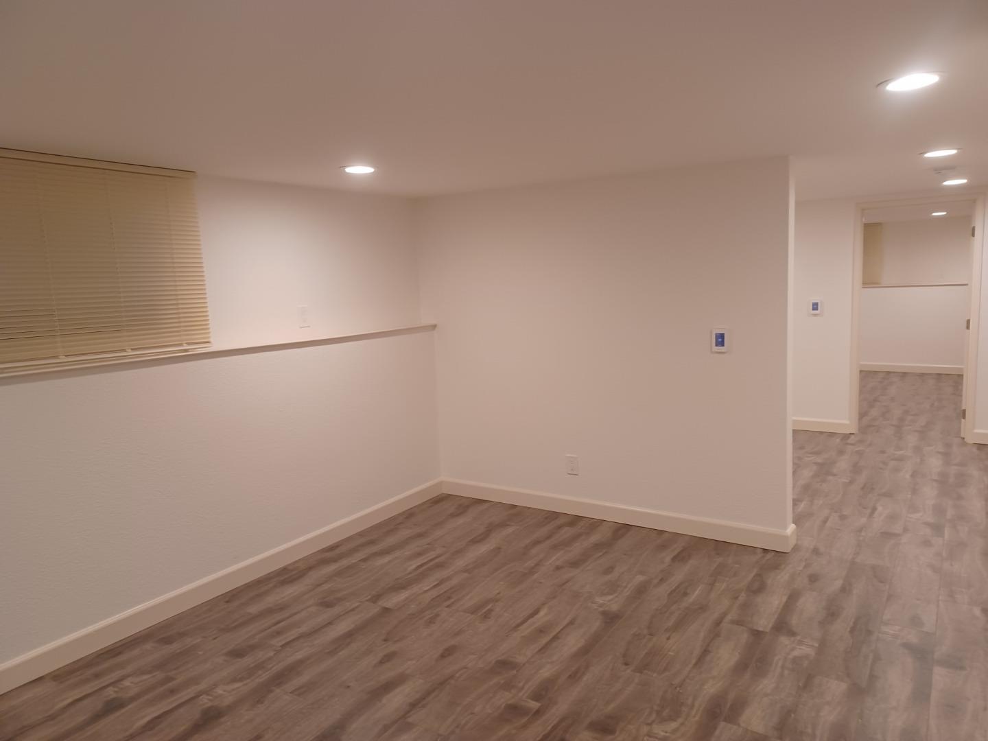 Detail Gallery Image 32 of 36 For 1365 Vine St, San Jose,  CA 95110 - 8 Beds | 3 Baths