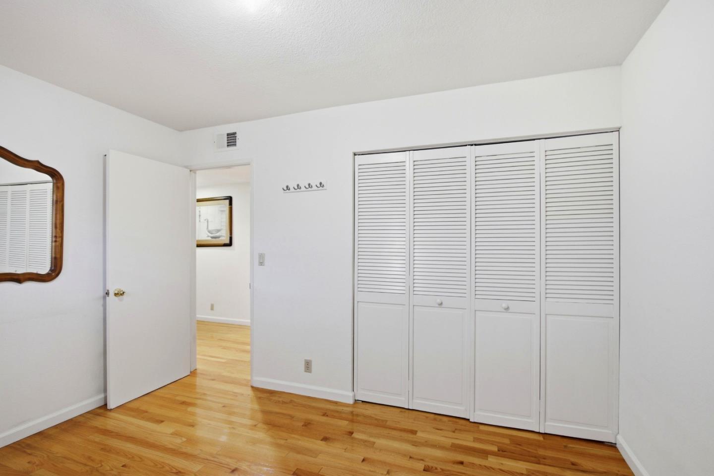 Detail Gallery Image 25 of 47 For 2836 Broken Oak Ct, San Jose,  CA 95148 - 4 Beds | 2 Baths