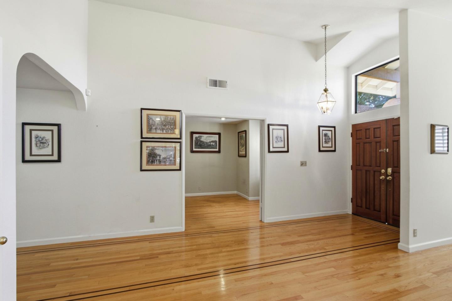 Detail Gallery Image 6 of 47 For 2836 Broken Oak Ct, San Jose,  CA 95148 - 4 Beds | 2 Baths