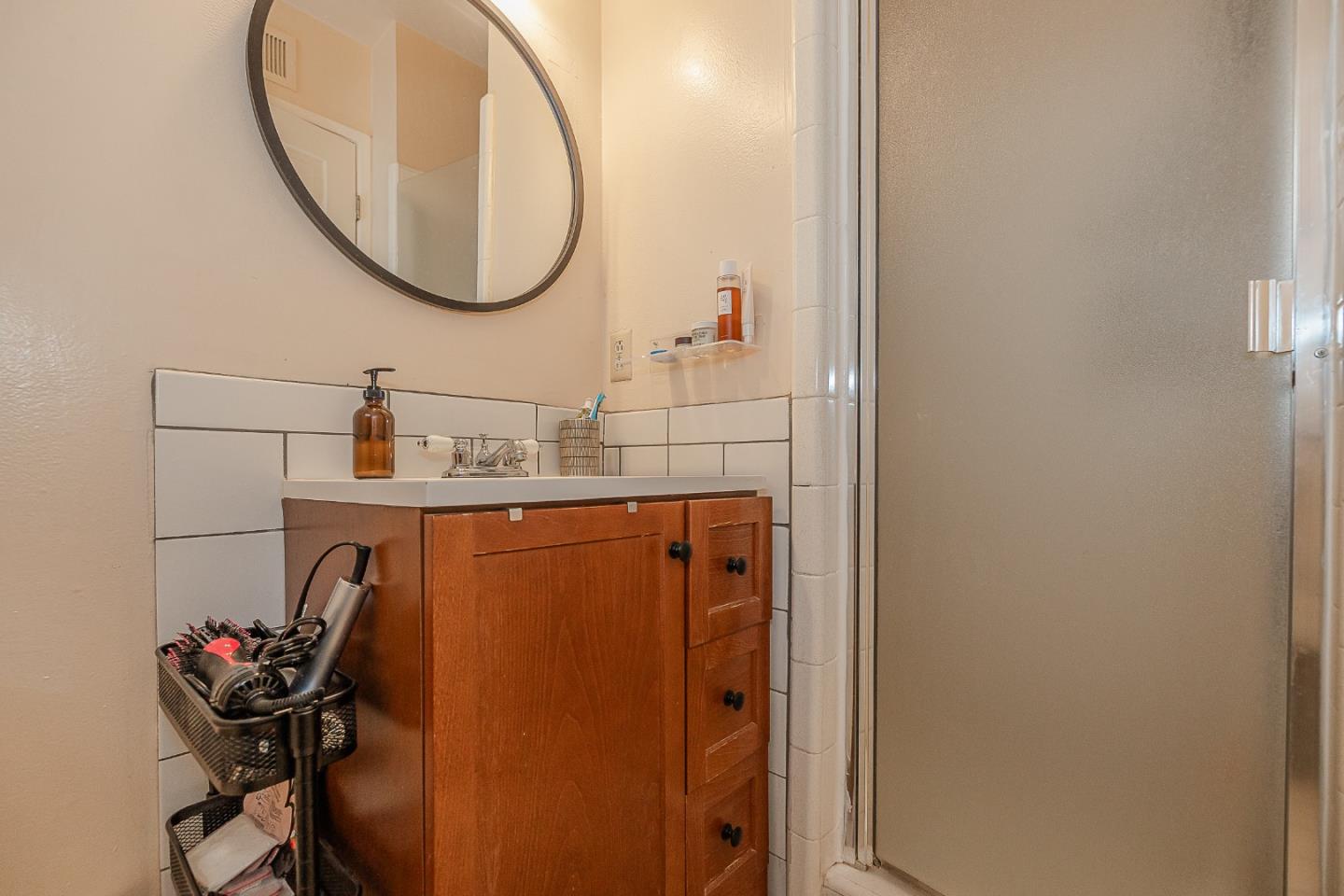 Detail Gallery Image 16 of 19 For 1423 &1425 Essex Way, San Jose,  CA 95117 - – Beds | – Baths